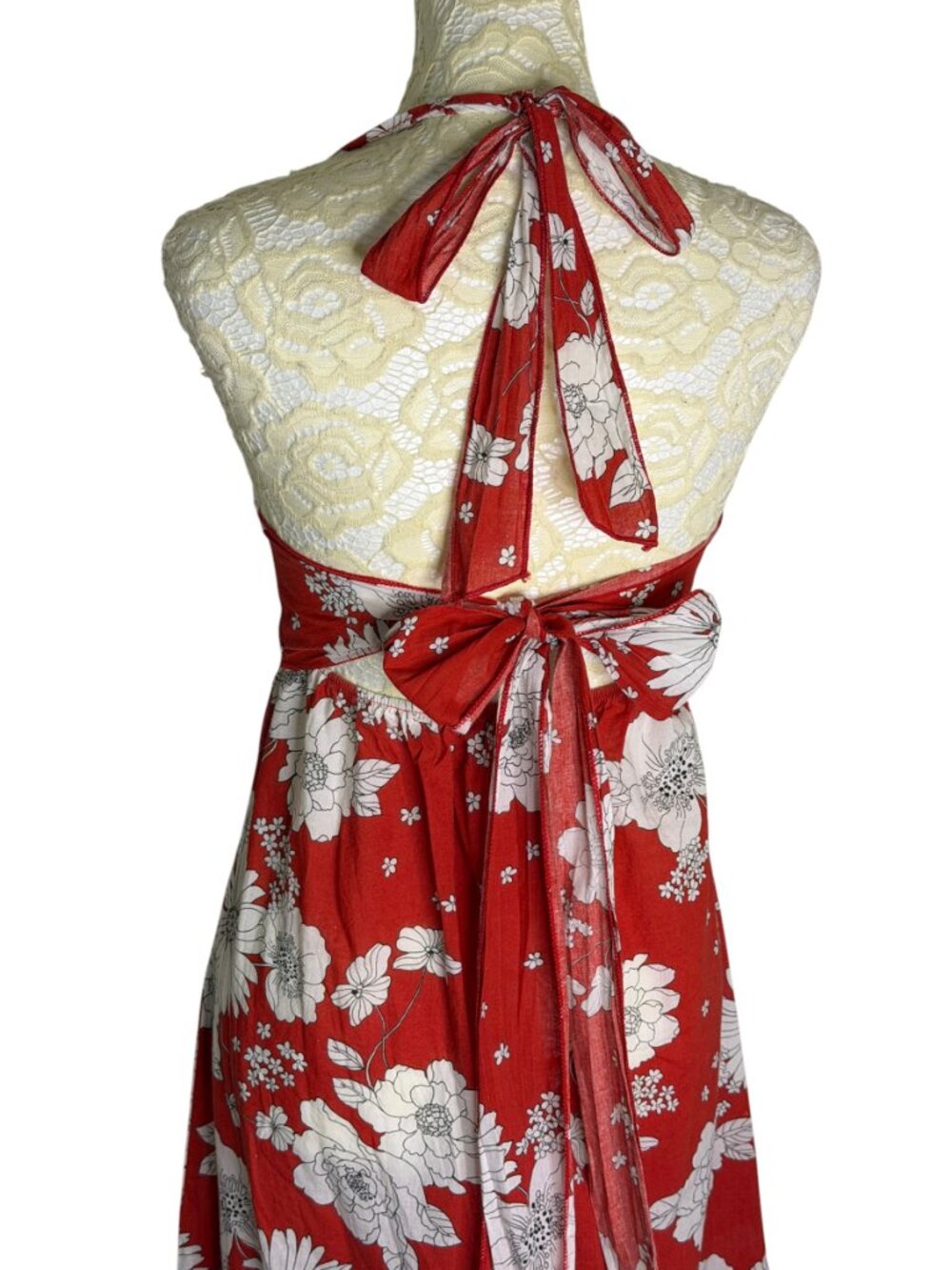 Salt & Pepper Halter Dress Fit Flare Tie Back Floral Red White Black S - Picture 6 of 9